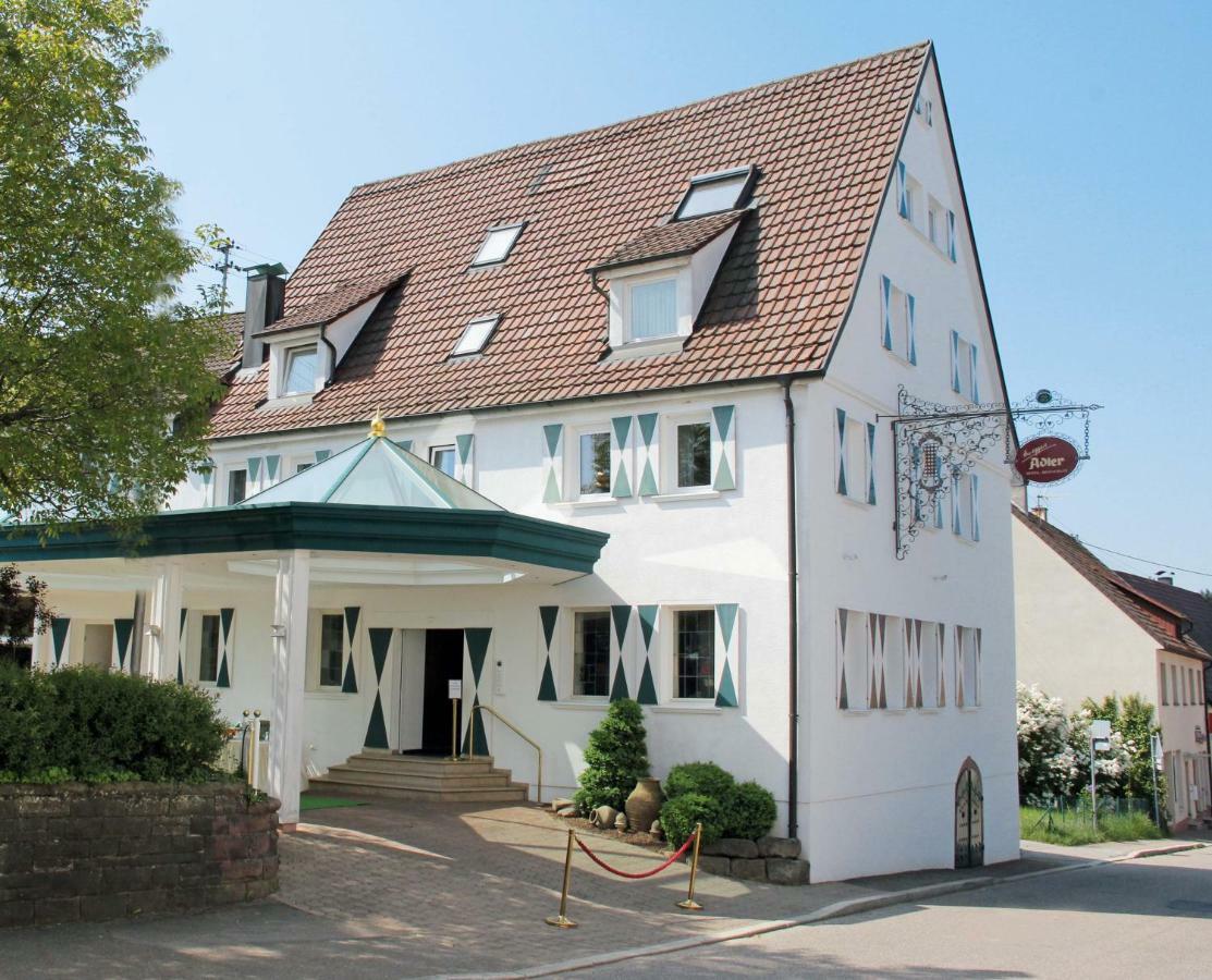 Hotel-Restaurant Arneggers Adler Tiefenbronn Exterior photo
